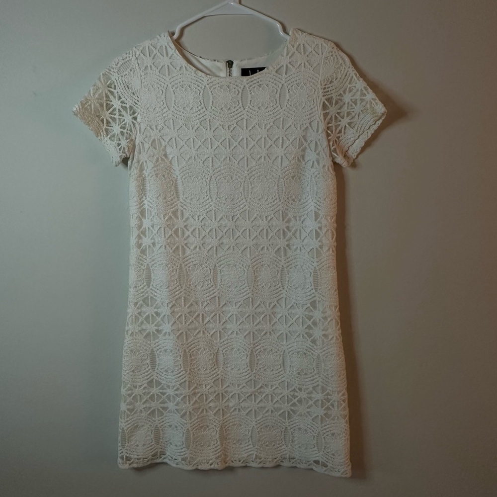 Elegant Cream Lace Dress